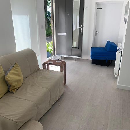 1-Bedroom Apartment Next To University 艾伦桥 外观 照片
