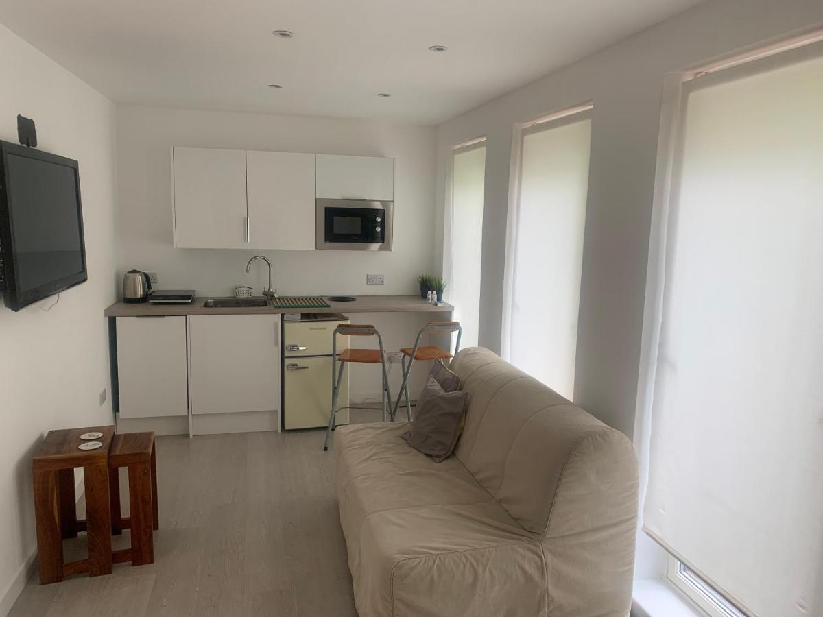 1-Bedroom Apartment Next To University 艾伦桥 外观 照片
