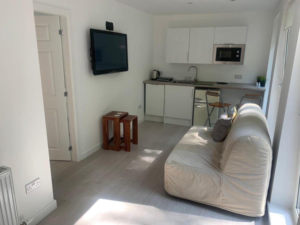 1-Bedroom Apartment Next To University 艾伦桥 外观 照片