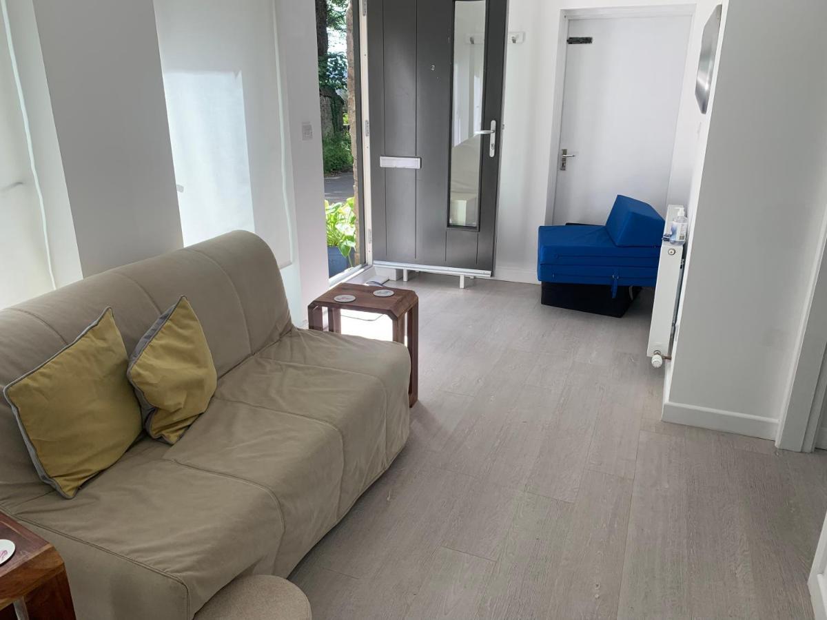 1-Bedroom Apartment Next To University 艾伦桥 外观 照片